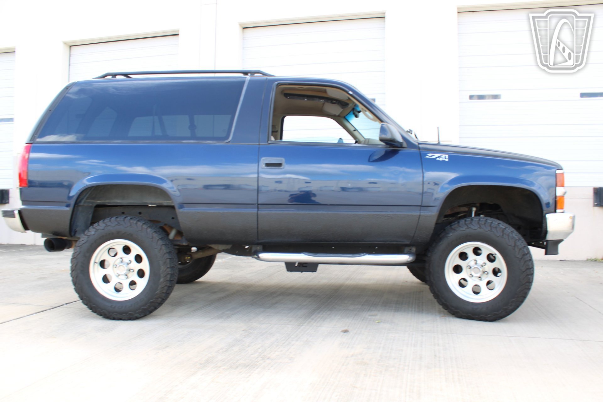Used 1996 Chevrolet Tahoe 4WD 2-Door image 4