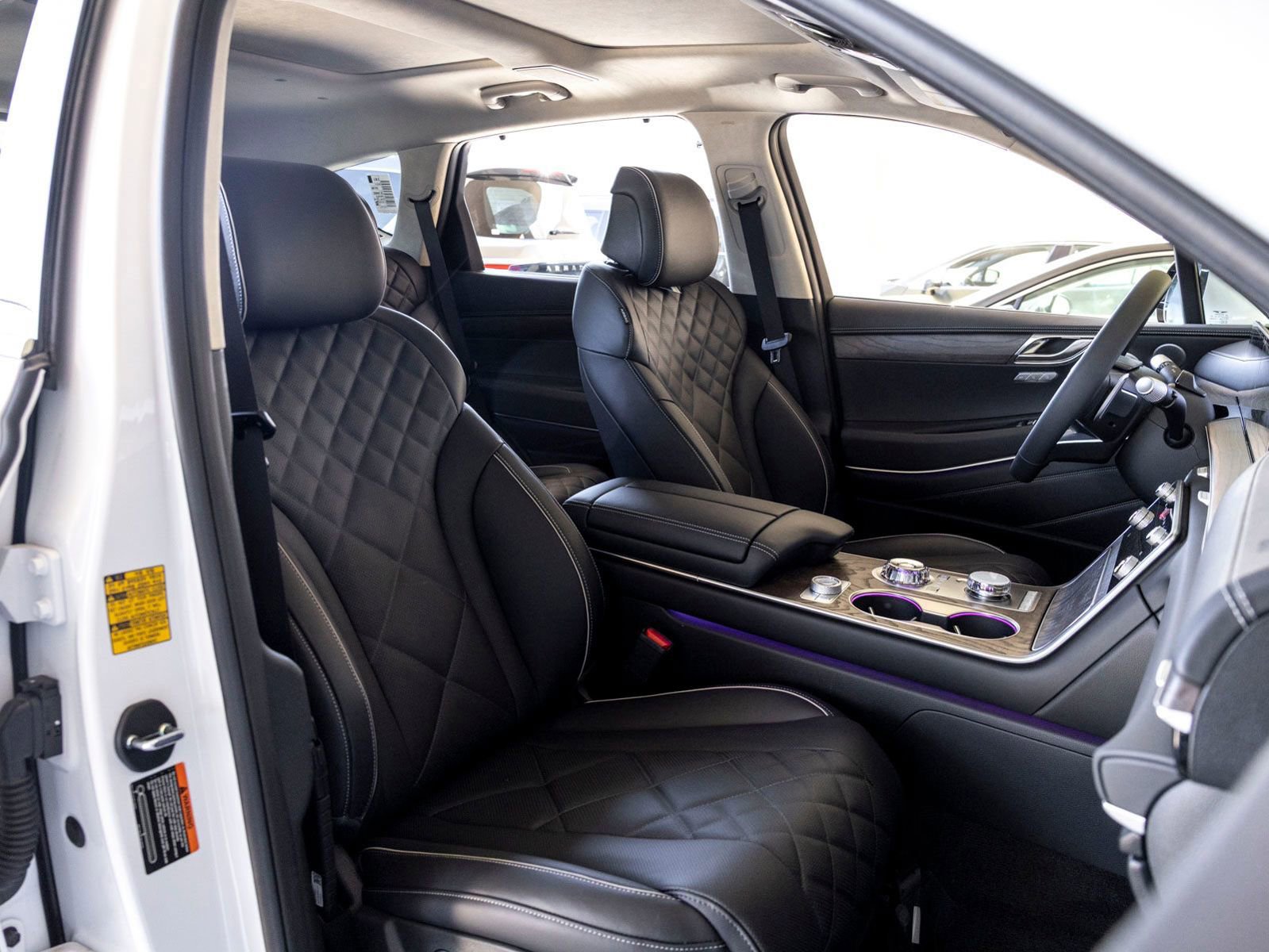 Used 2025 Genesis GV80 3.5T Prestige AWD/4WD image 25