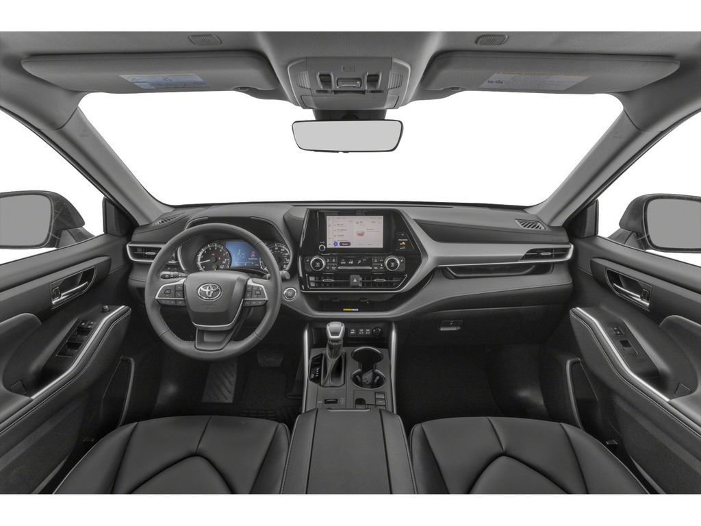 Used 2024 Toyota Highlander XLE AWD/4WD image 9