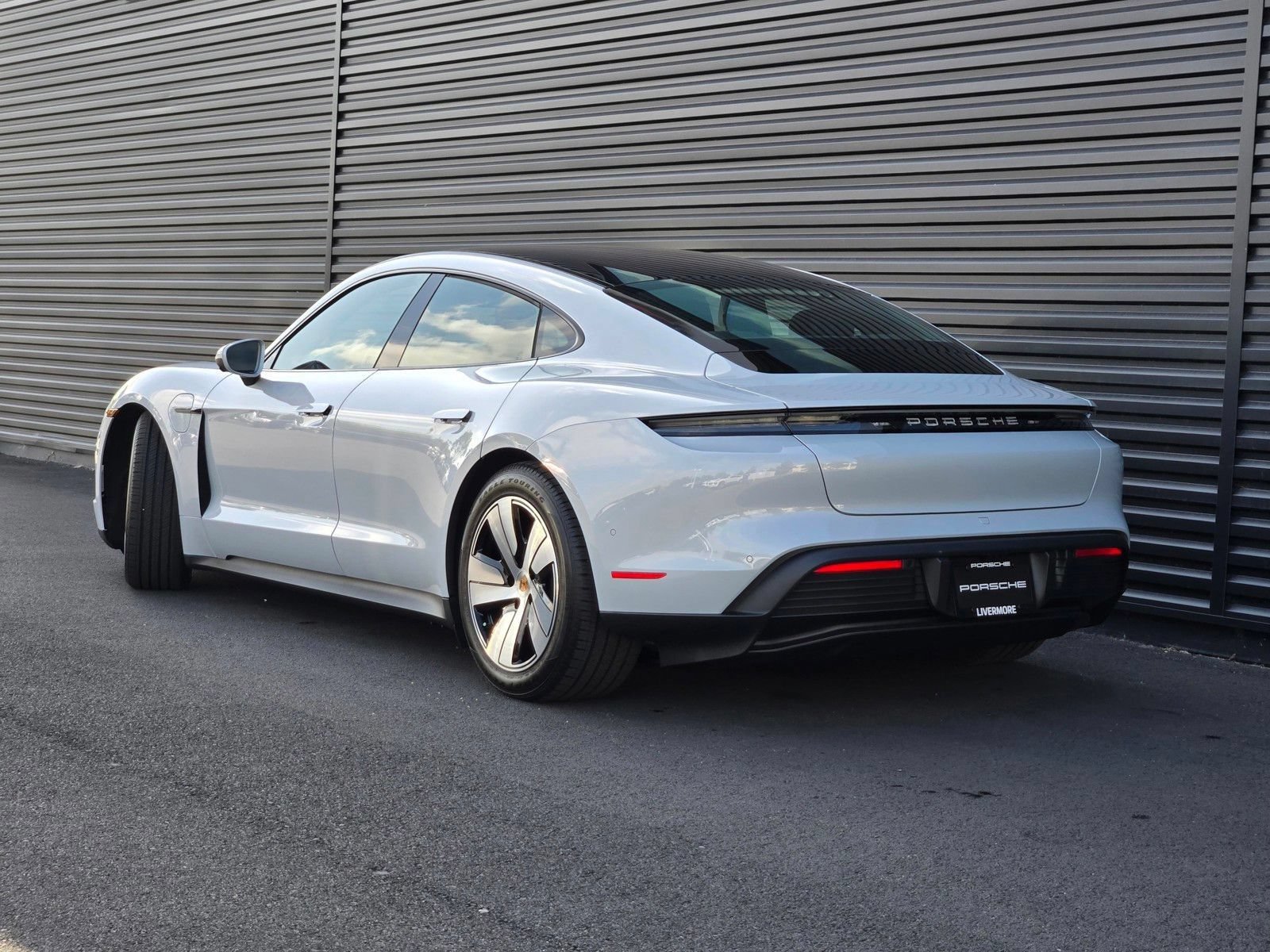 New 2026 Porsche Taycan RWD image 4