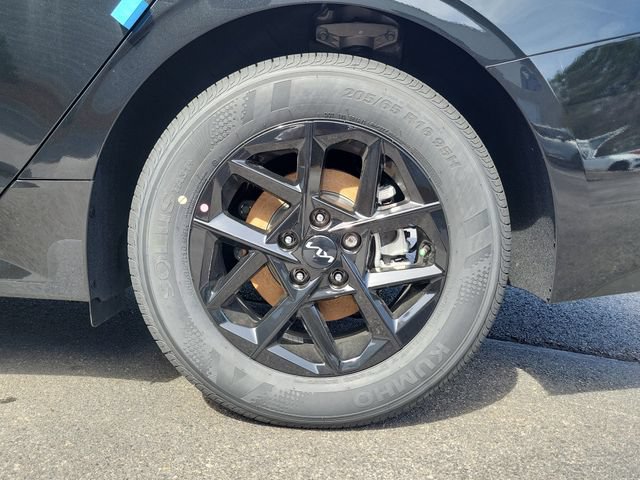 New 2026 Kia K5 LXS FWD image 7