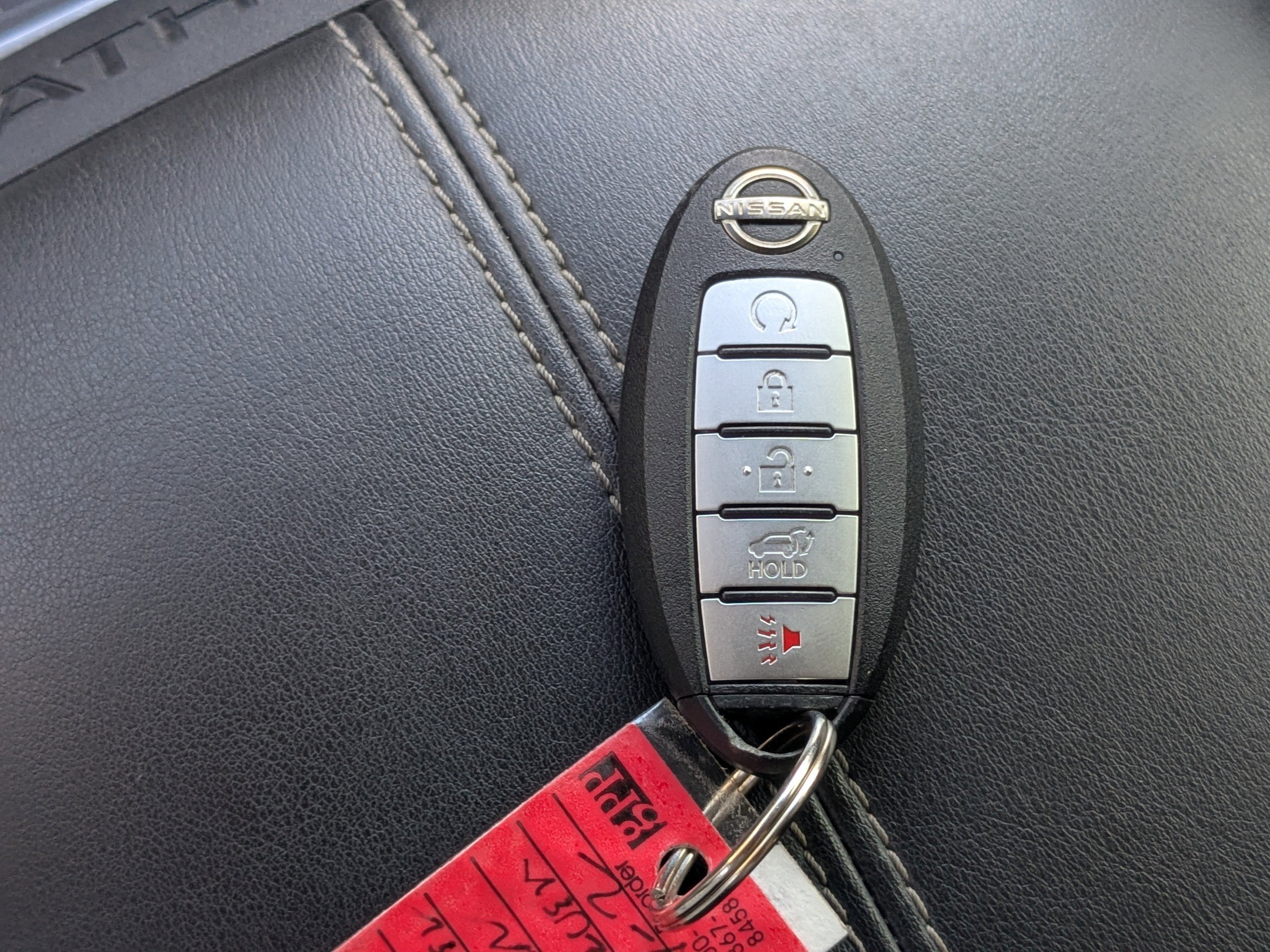 Used 2022 Nissan Pathfinder SL w/ SL Premium Package image 34