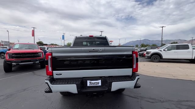 Used 2025 Ford F350 Platinum AWD/4WD image 6