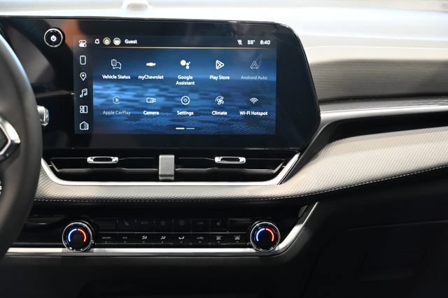 New 2026 Chevrolet Equinox LT w/ Convenience Package II FWD image 14