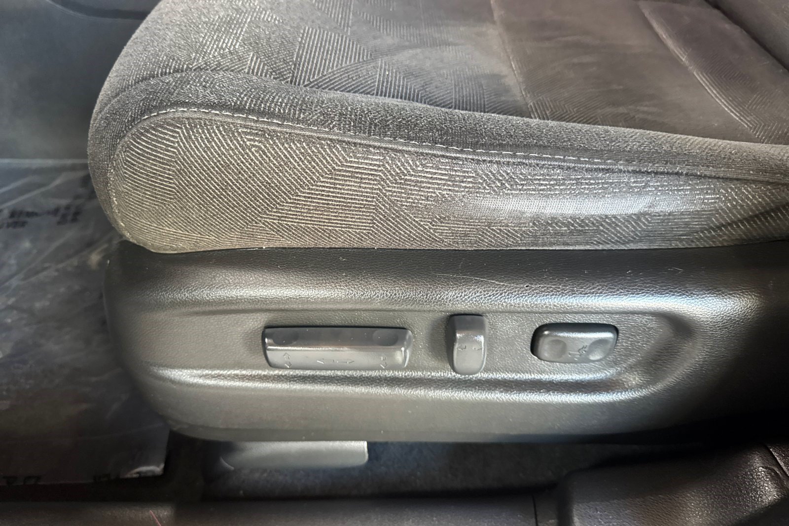 Used 2022 Honda Pilot Sport image 15