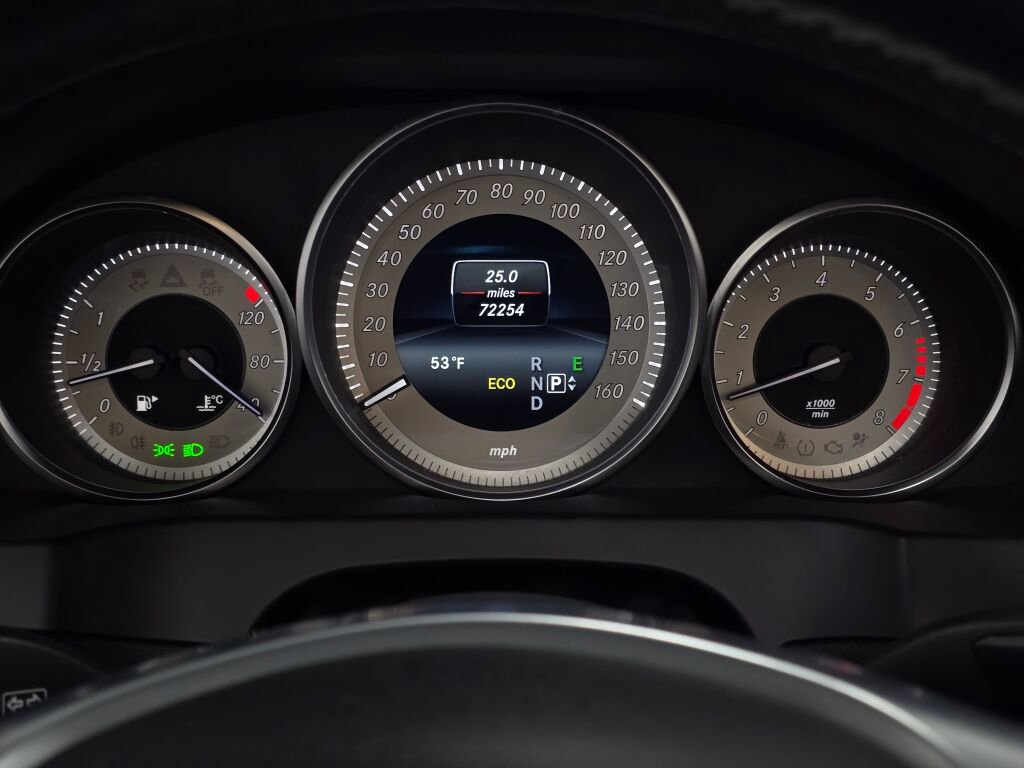 Used 2014 Mercedes-Benz E 350 Cabriolet image 33