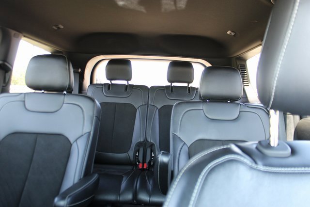 Used 2022 Jeep Grand Cherokee L Laredo image 24