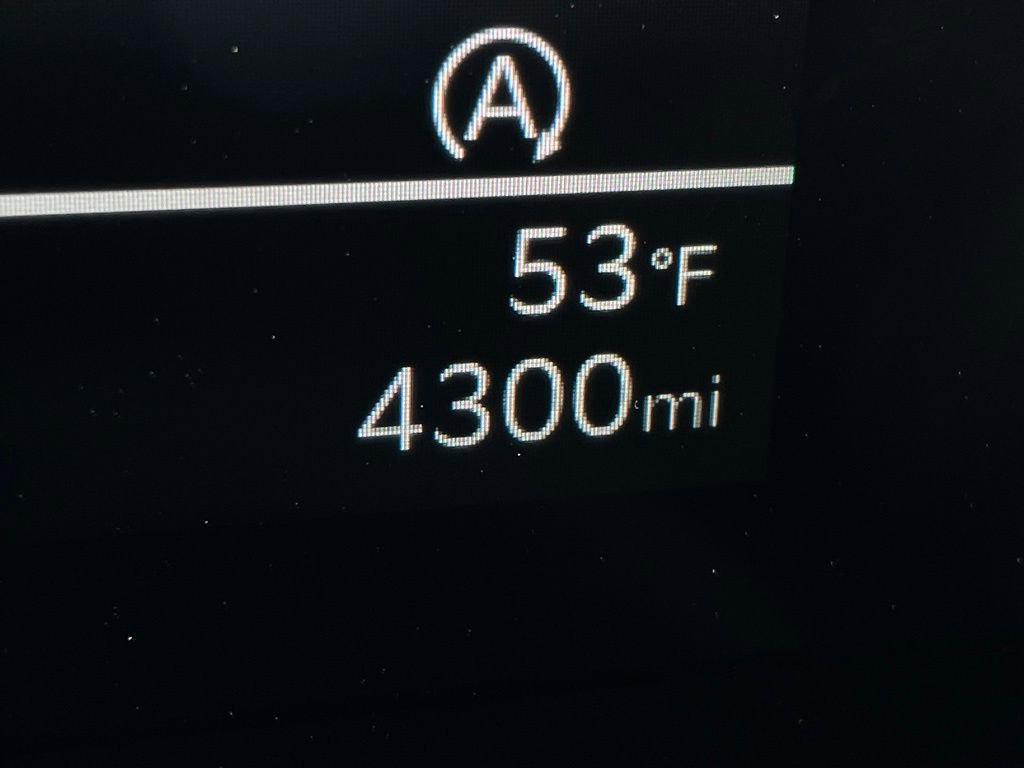 New 2025 Kia Sorento S image 13