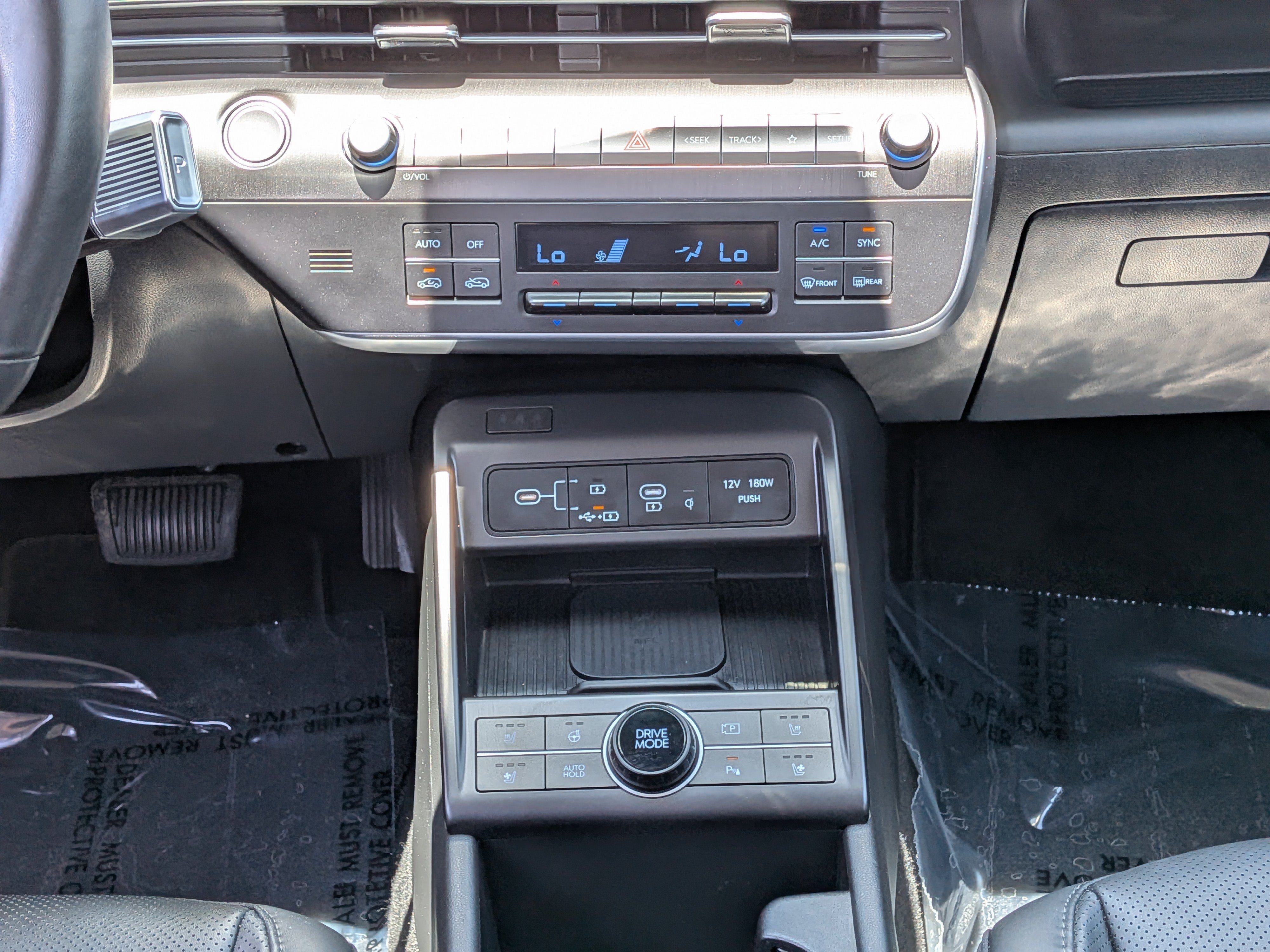 Used 2025 Hyundai Kona Limited FWD image 19