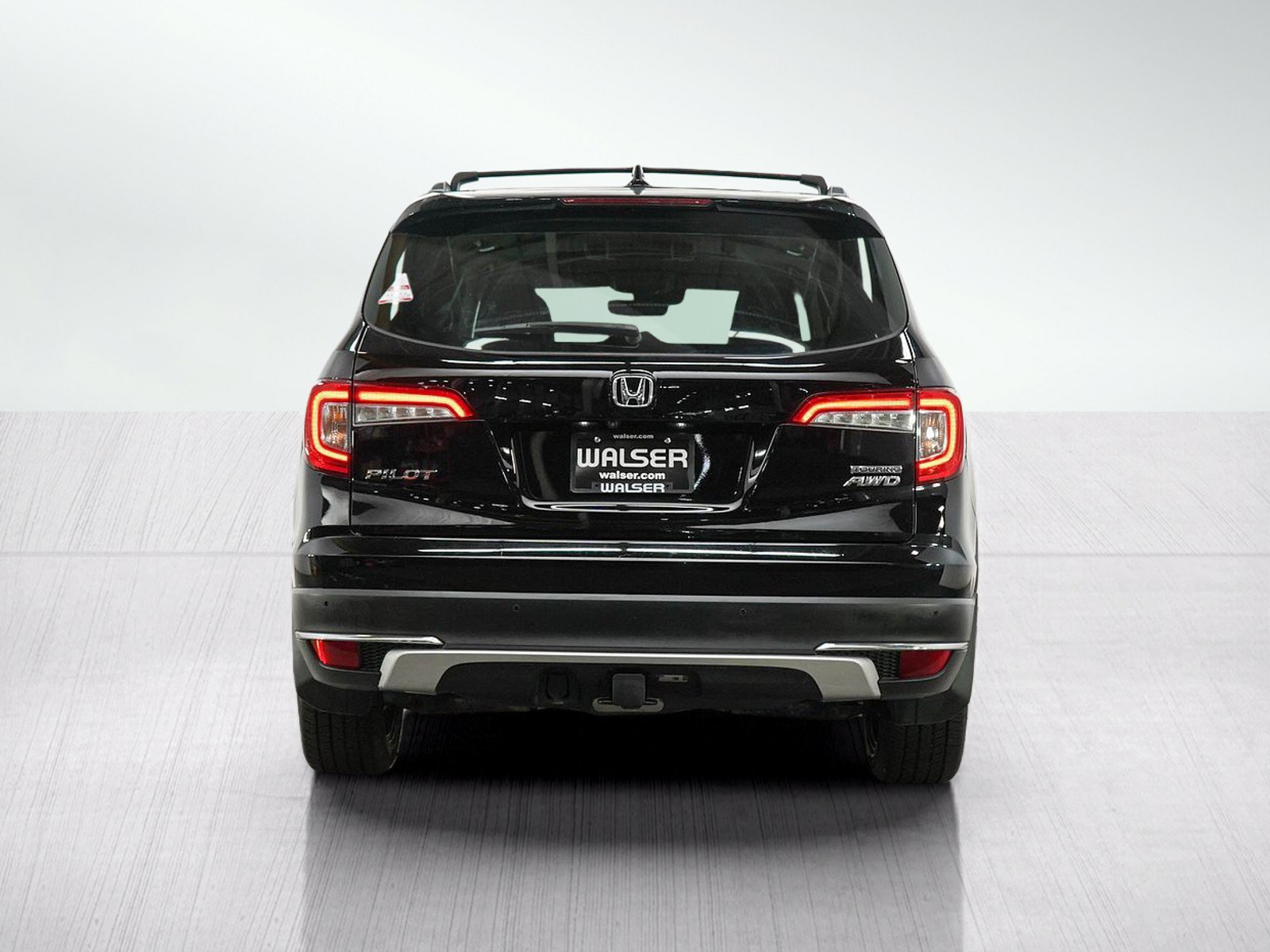 Used 2019 Honda Pilot Touring image 4