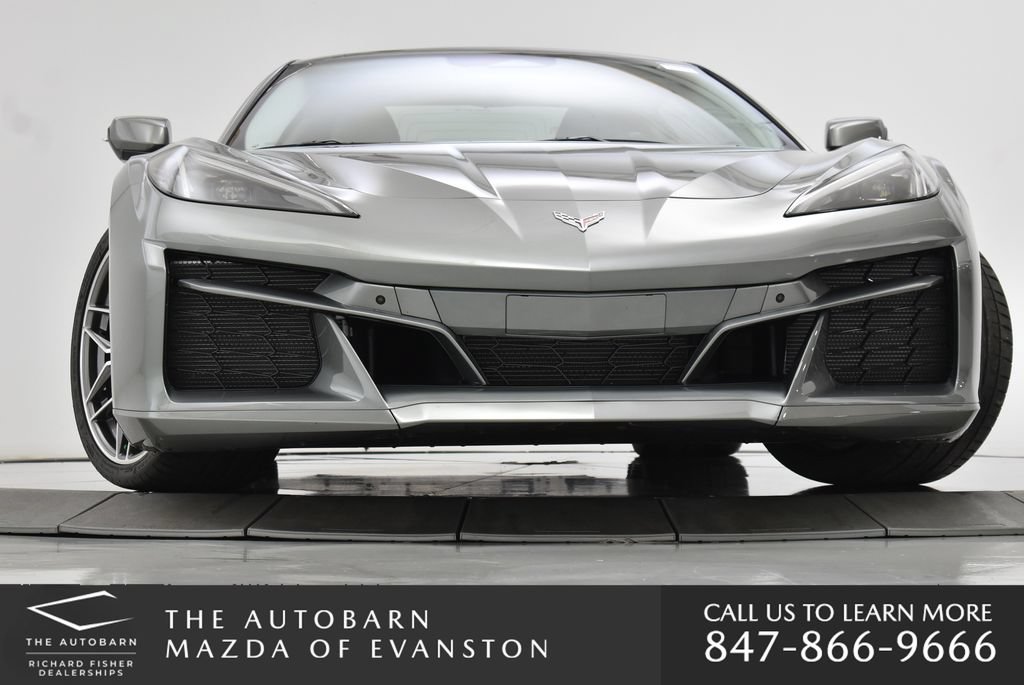 Used 2024 Chevrolet Corvette Z06 RWD image 5