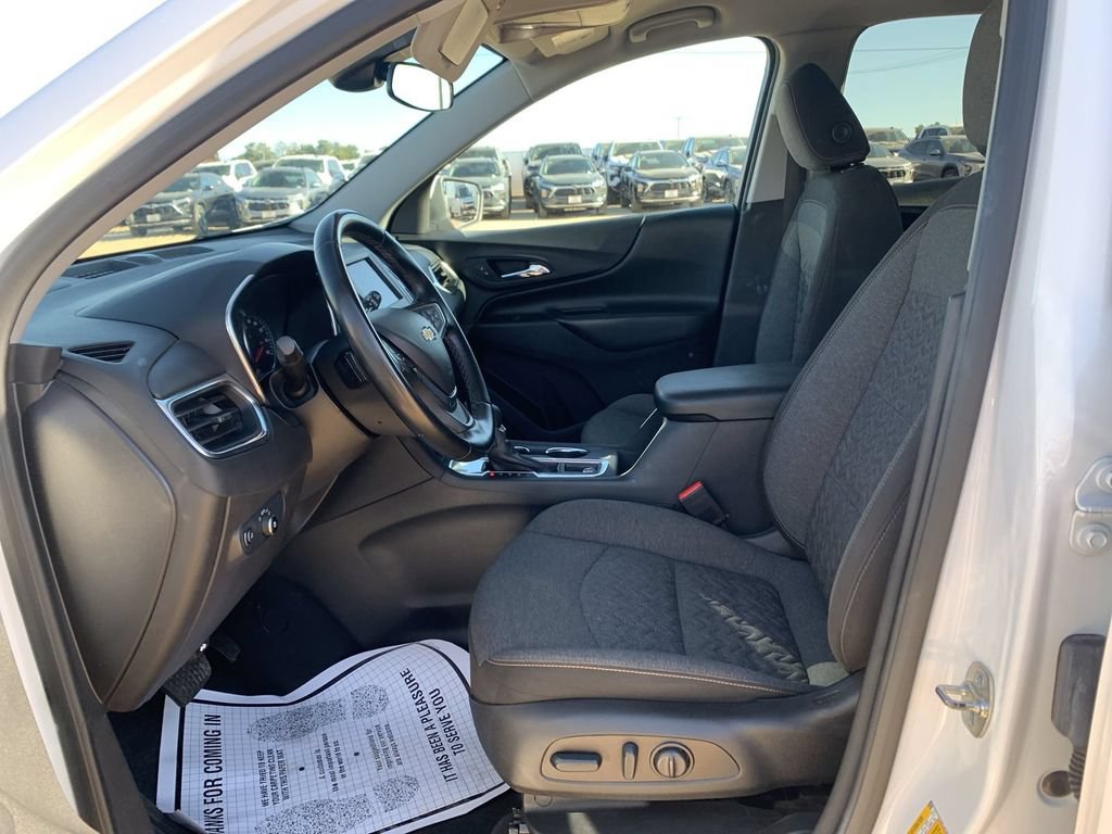 Certified 2024 Chevrolet Equinox LT FWD image 17