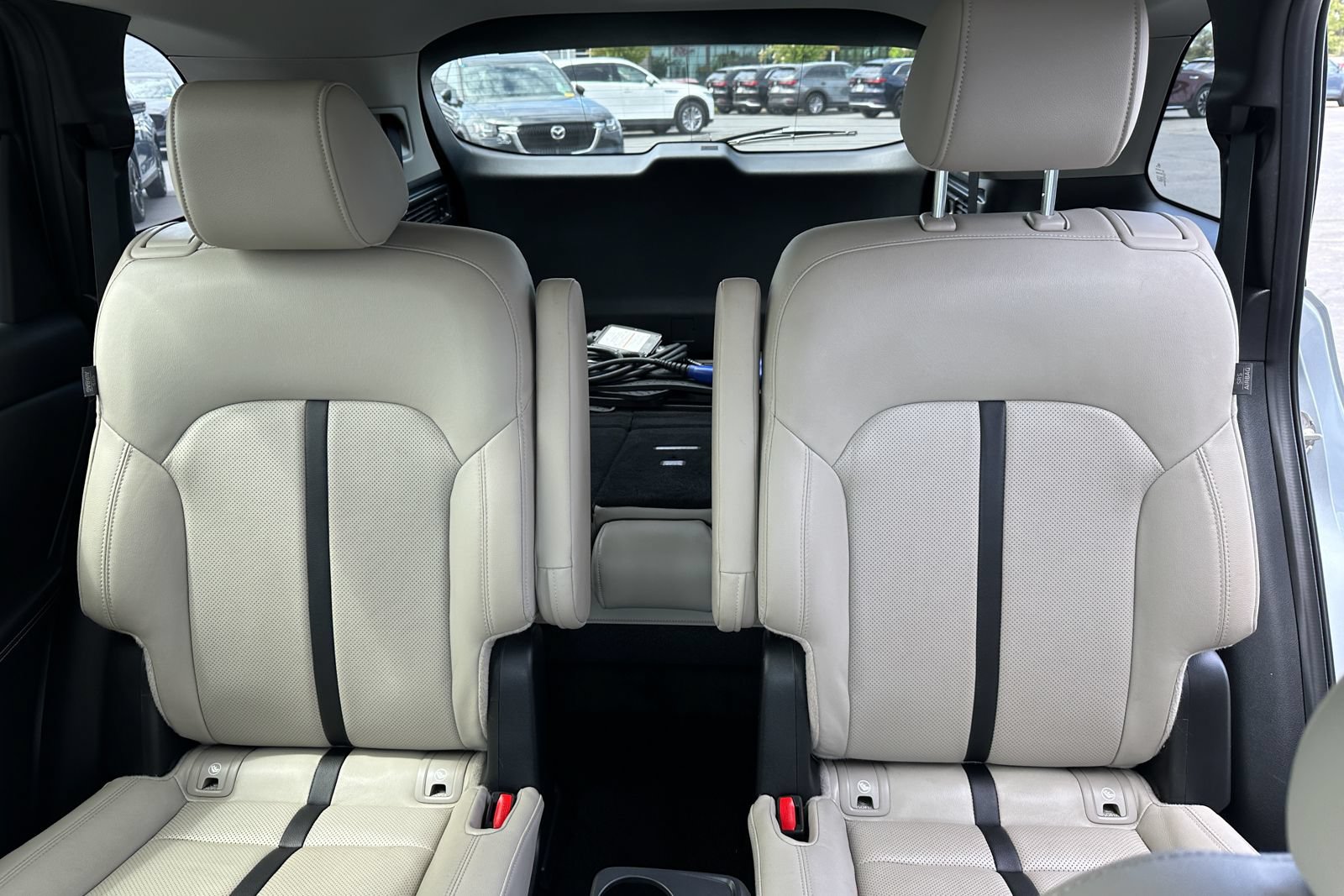 Certified 2024 MAZDA CX-90 Plug-In Hybrid w/ Premium Pkg AWD/4WD image 15
