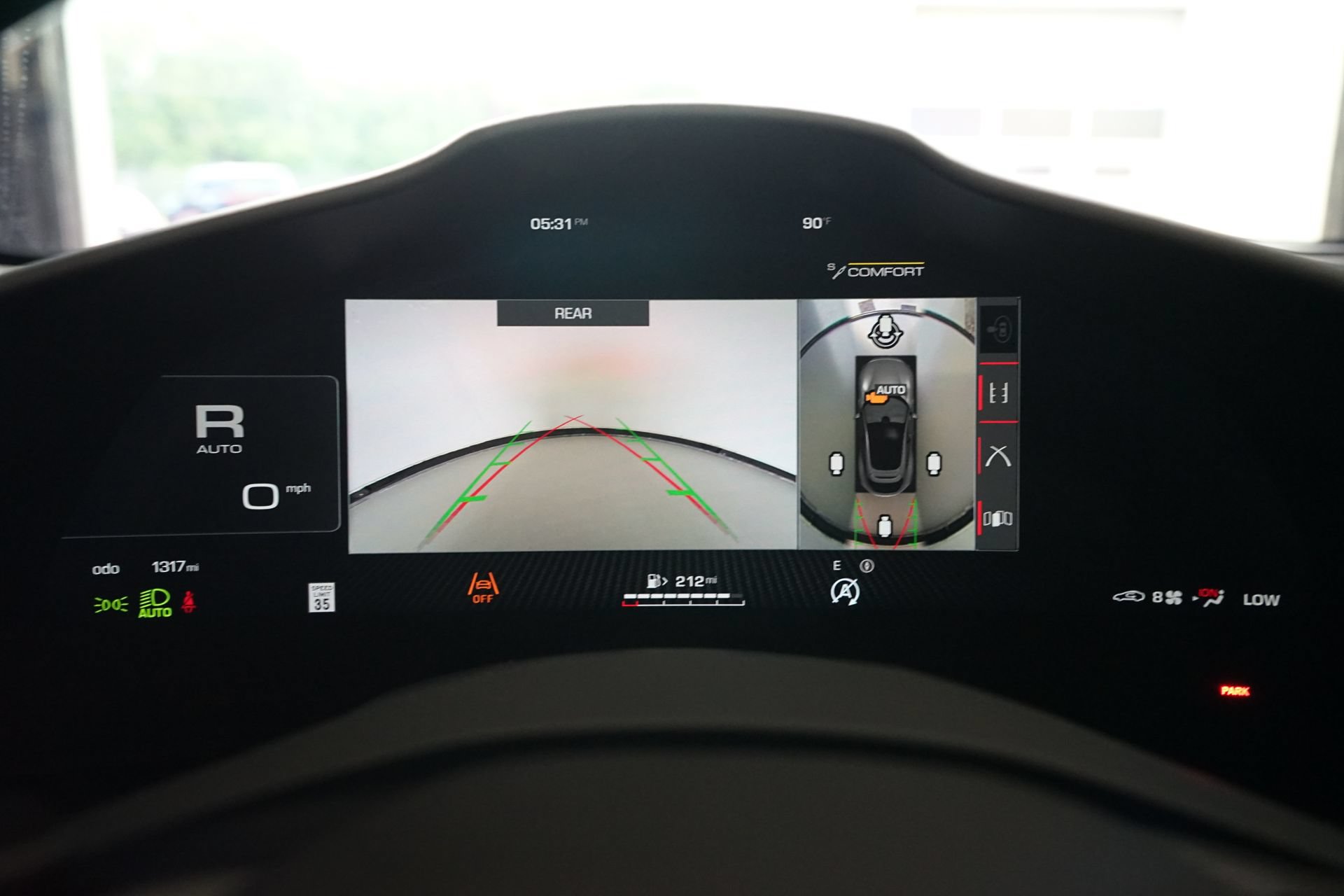 Used 2025 Ferrari Purosangue AWD/4WD image 14