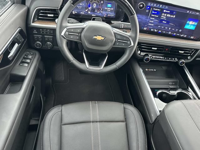 Certified 2026 Chevrolet Suburban High Country AWD/4WD image 27