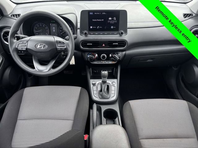 Used 2023 Hyundai Kona SE w/ Cargo Package image 23