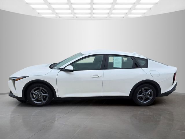 Used 2025 Kia K4 LXS FWD image 8