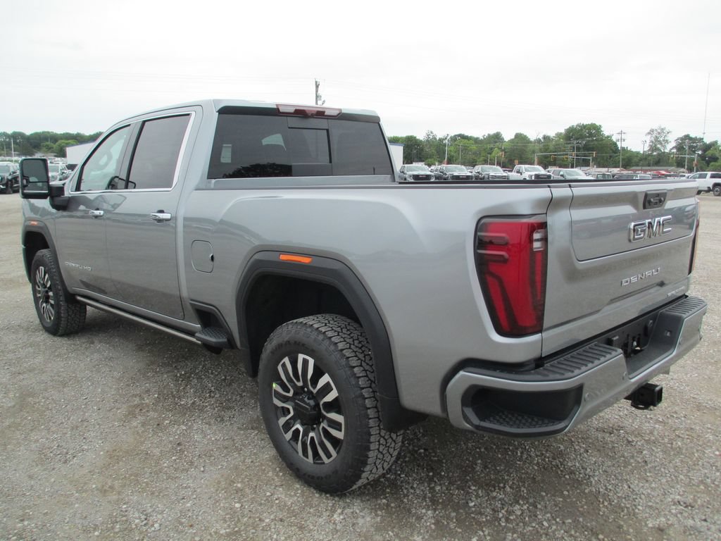 New 2026 GMC Sierra 2500 Denali Ultimate AWD/4WD image 9