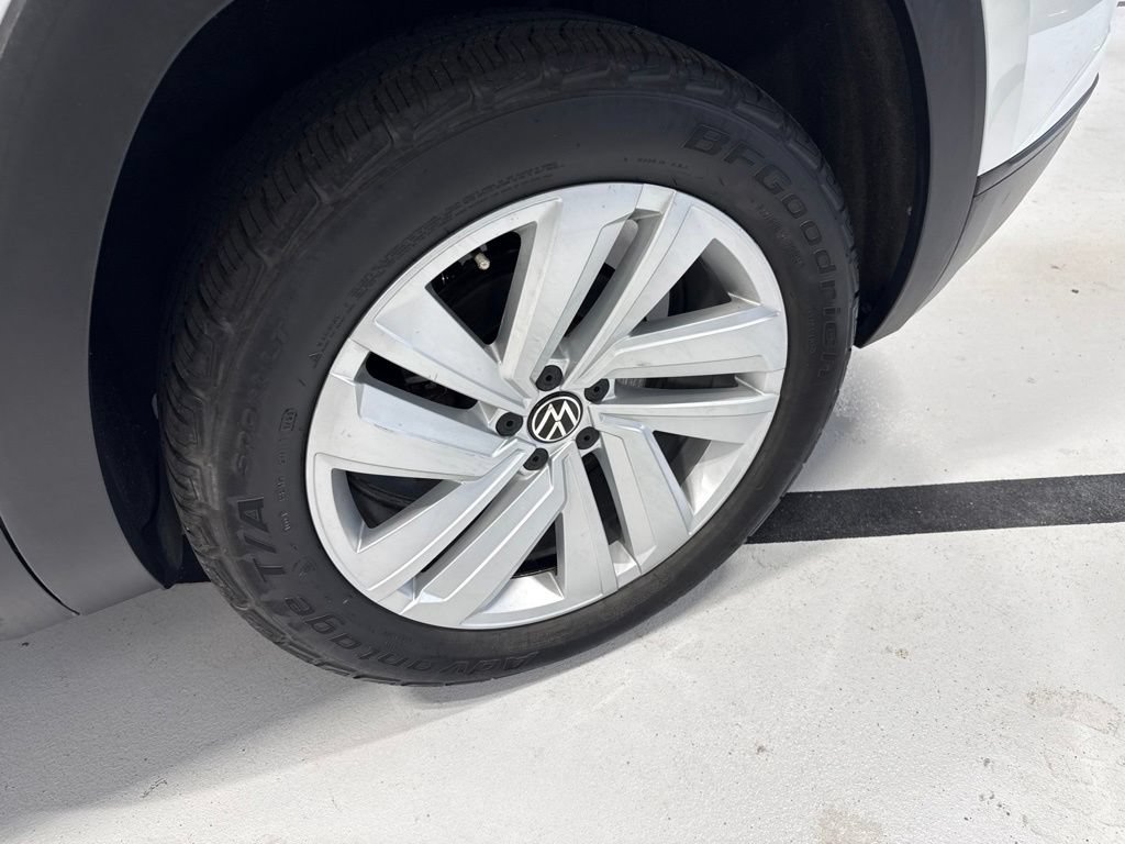 Used 2021 Volkswagen Atlas Cross Sport SE AWD/4WD image 15