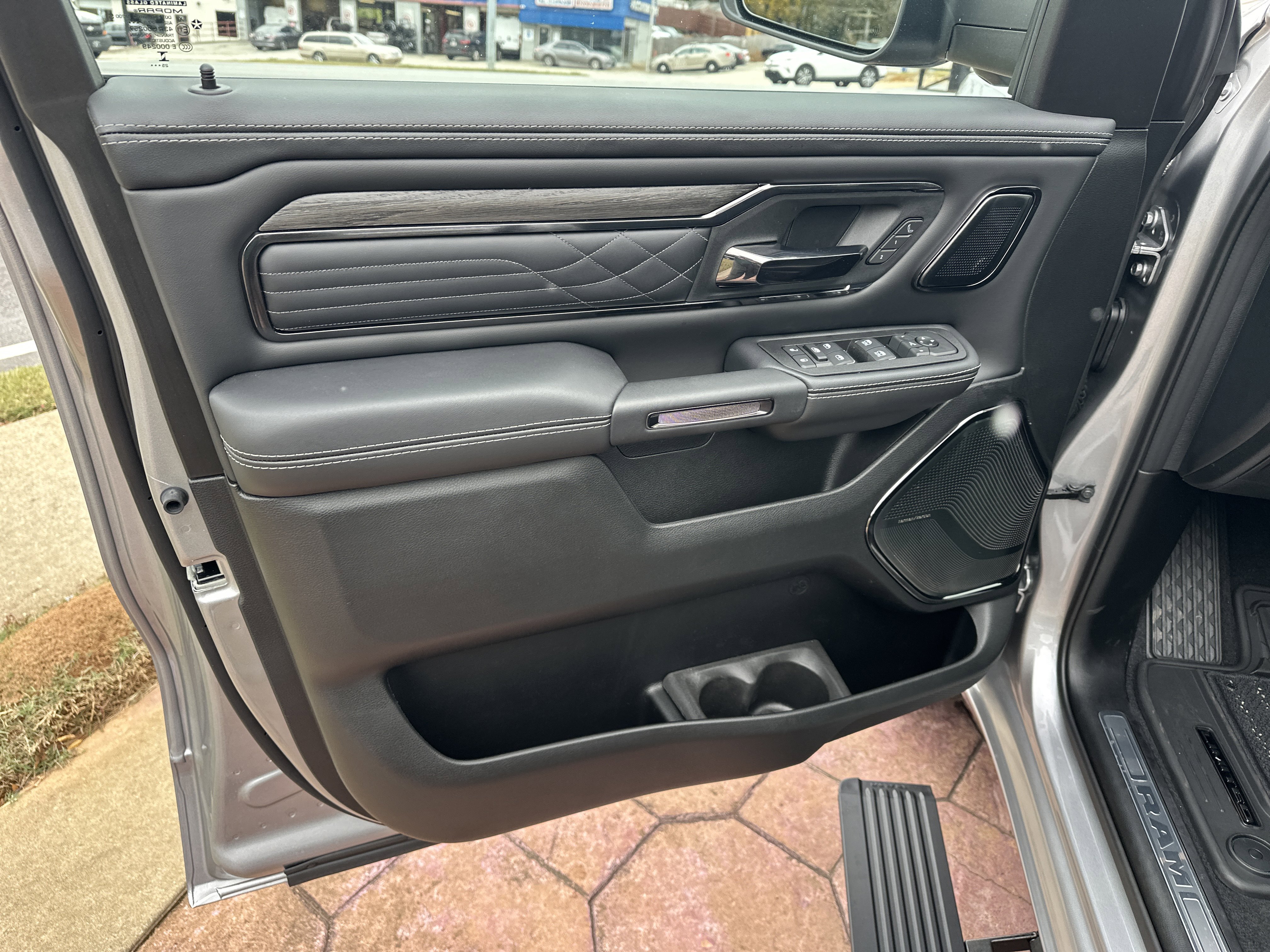 New 2026 RAM 1500 Limited image 11