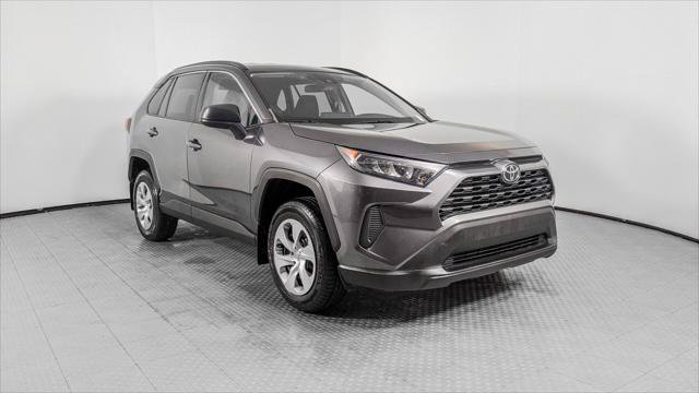 Used 2020 Toyota RAV4 LE w/ All Weather Liner Package AWD/4WD image 11