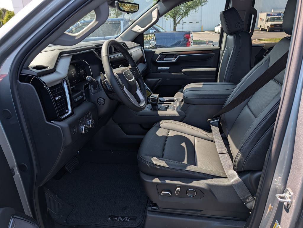 New 2026 GMC Sierra 1500 Denali w/ Denali Reserve Package AWD/4WD image 10