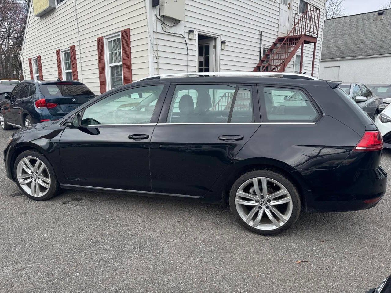 Used 2015 Volkswagen Golf TDI S image 7