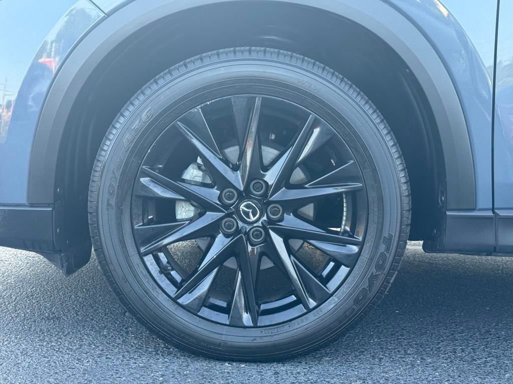 Used 2023 MAZDA CX-5 Carbon Edition image 10