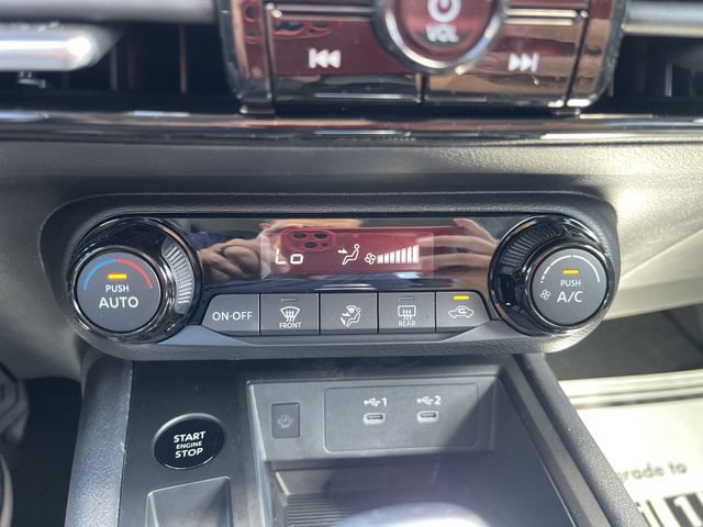 Certified 2026 Nissan Kicks SV AWD/4WD image 23