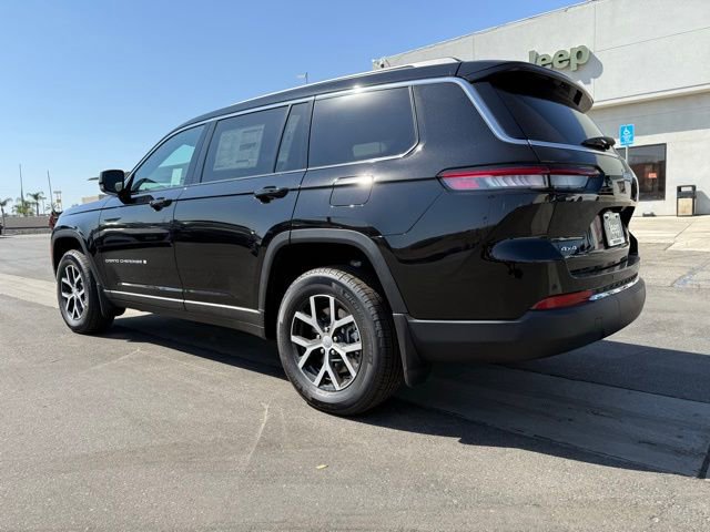 New 2025 Jeep Grand Cherokee L Limited w/ Trailer Tow Package image 4