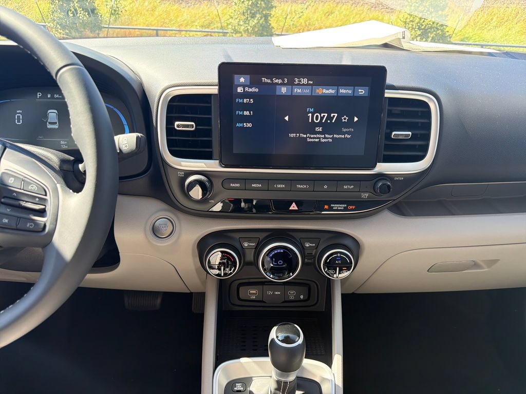 New 2026 Hyundai Venue SEL FWD image 27