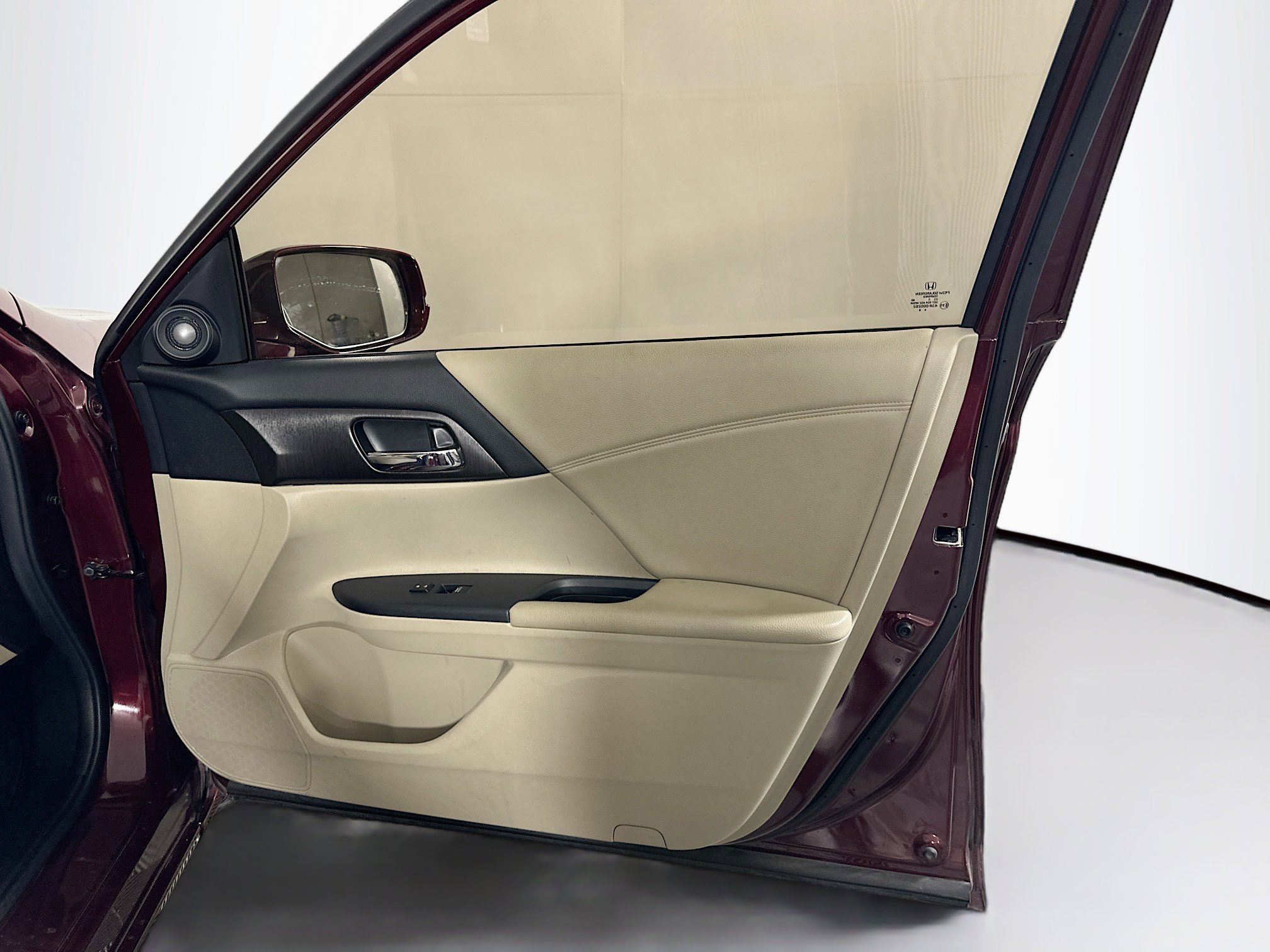 Used 2014 Honda Accord EX-L image 30