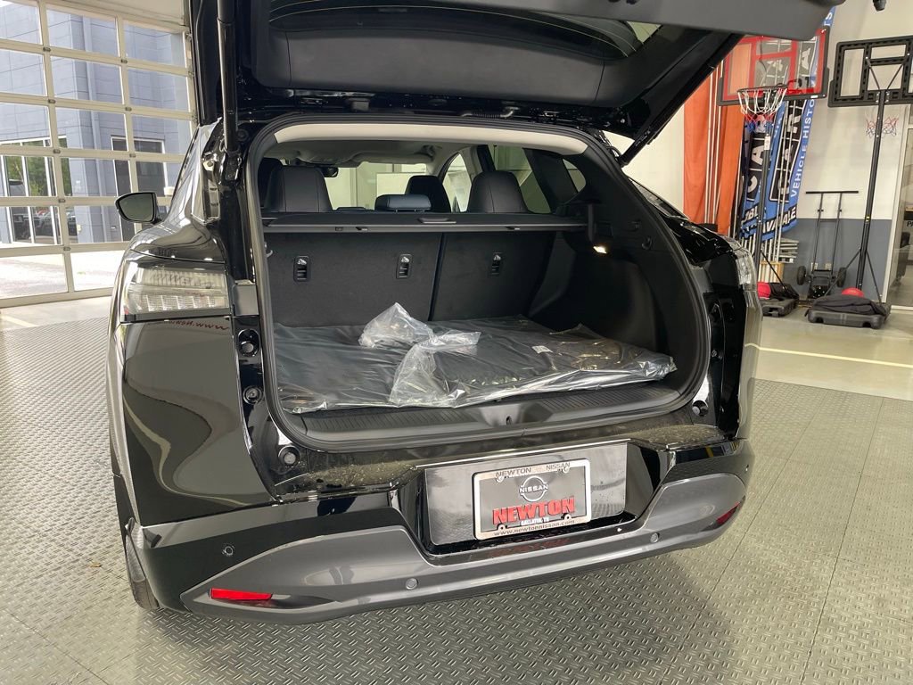 New 2026 Nissan Murano Platinum w/ Cargo Package AWD/4WD image 6