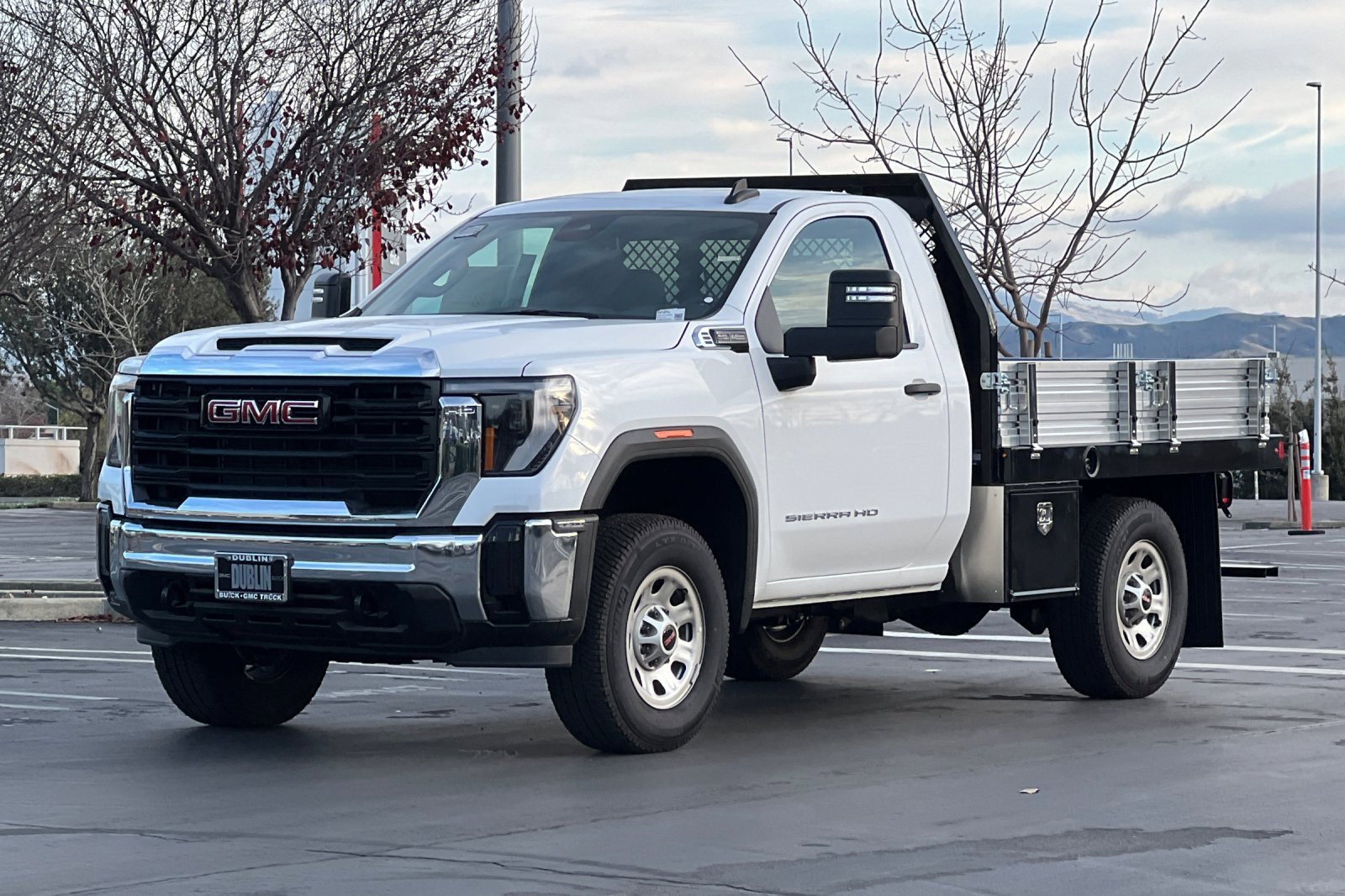 New 2024 GMC Sierra 3500 Pro w/ Convenience Package image 8