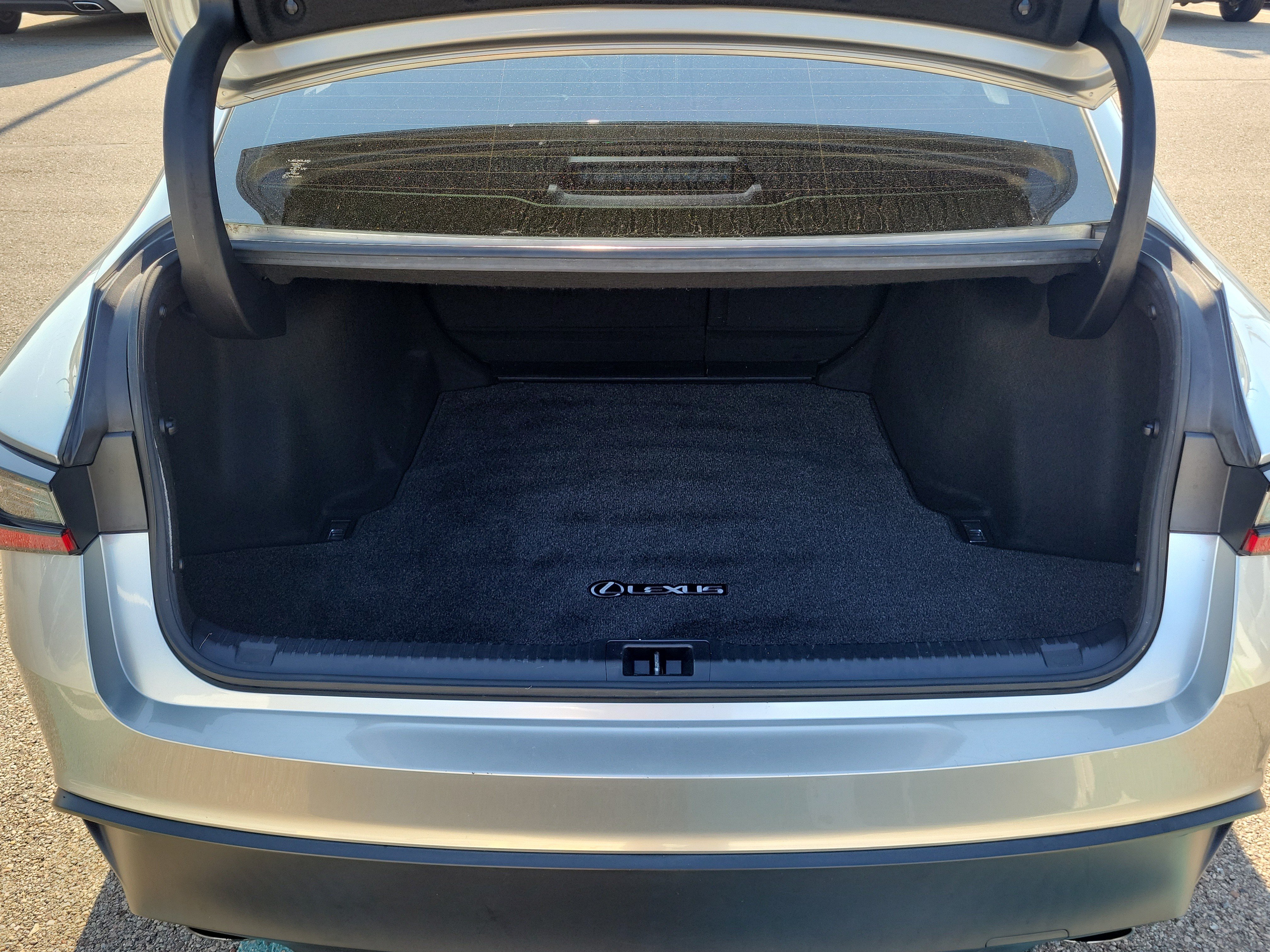 Used 2021 Lexus IS 300 w/ Accessory Package RWD image 7