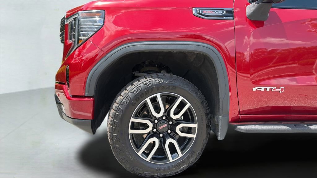 Used 2023 GMC Sierra 1500 AT4 w/ AT4 Premium Package AWD/4WD image 36