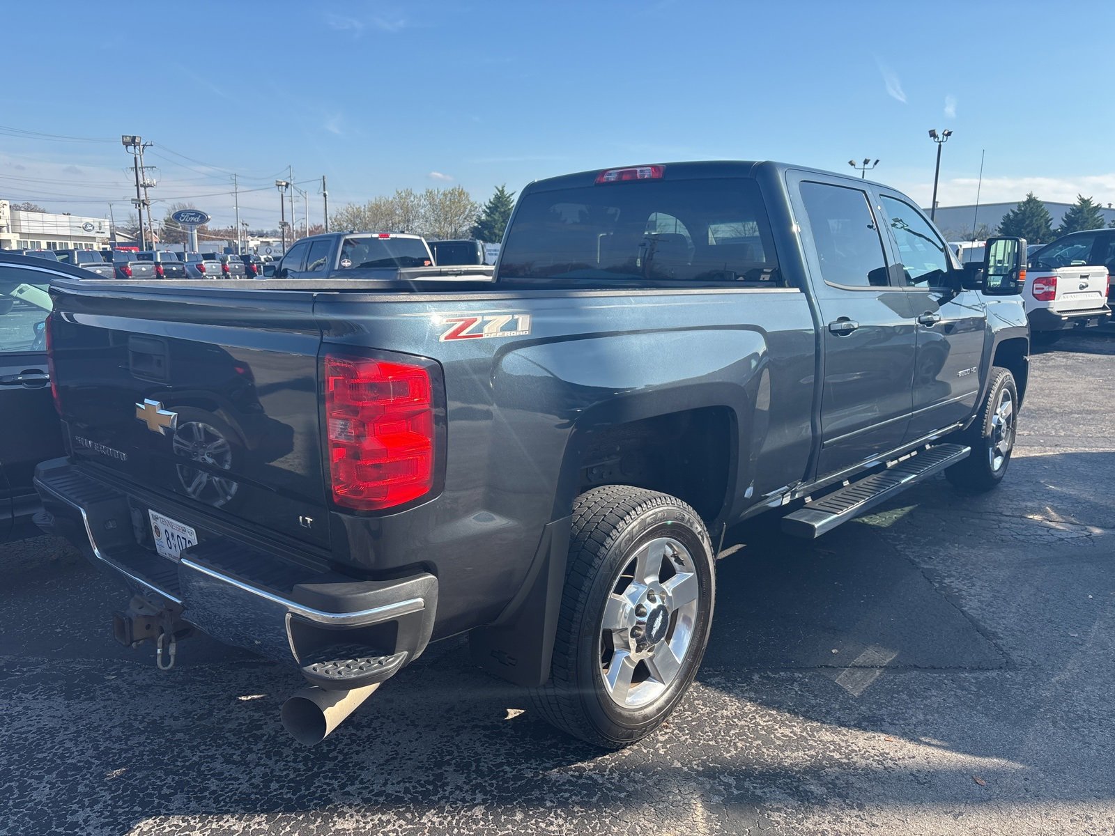 Used 2018 Chevrolet Silverado 2500 LT w/ LT Convenience Package image 7