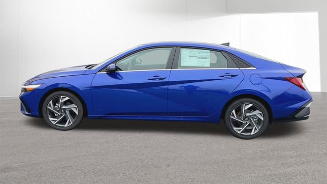 New 2026 Hyundai Elantra Limited image 5