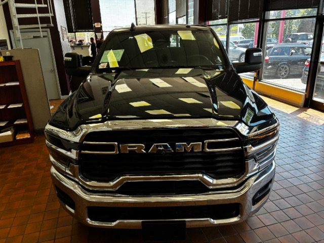Used 2026 RAM 2500 Big Horn AWD/4WD image 6