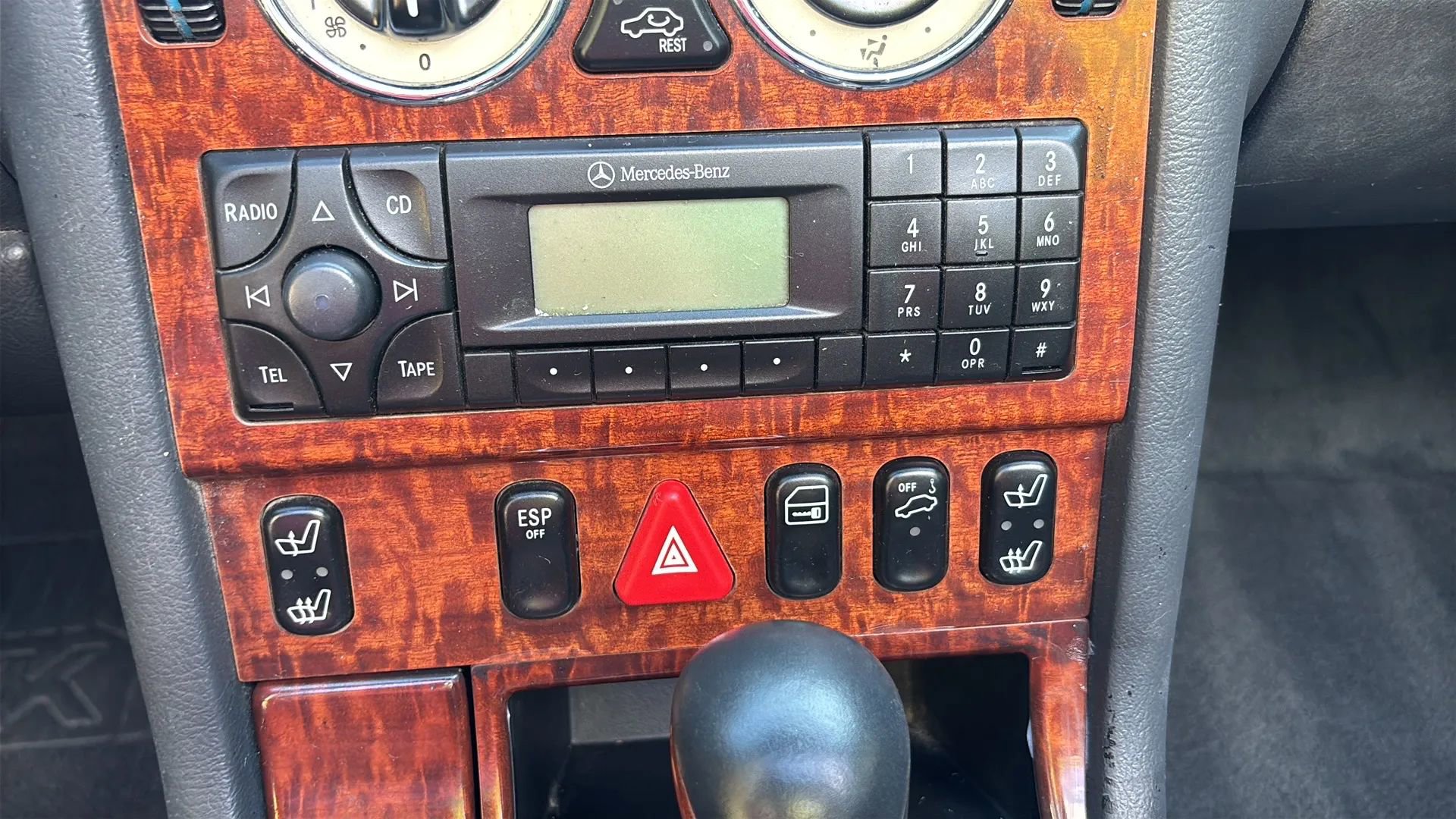 Used 2001 Mercedes-Benz SLK 320 image 35