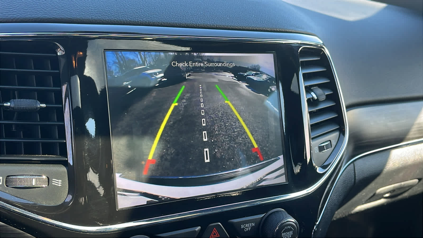 Certified 2022 Jeep Grand Cherokee Limited image 18