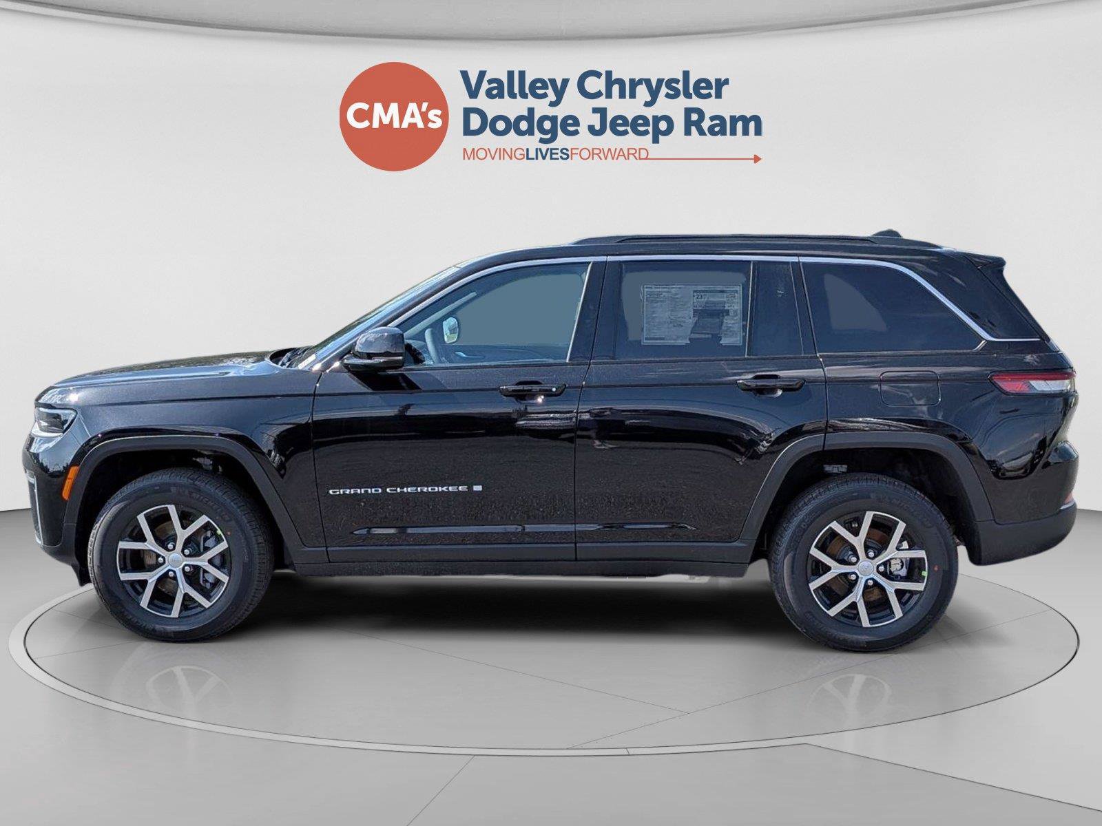 New 2026 Jeep Grand Cherokee Limited AWD/4WD image 2