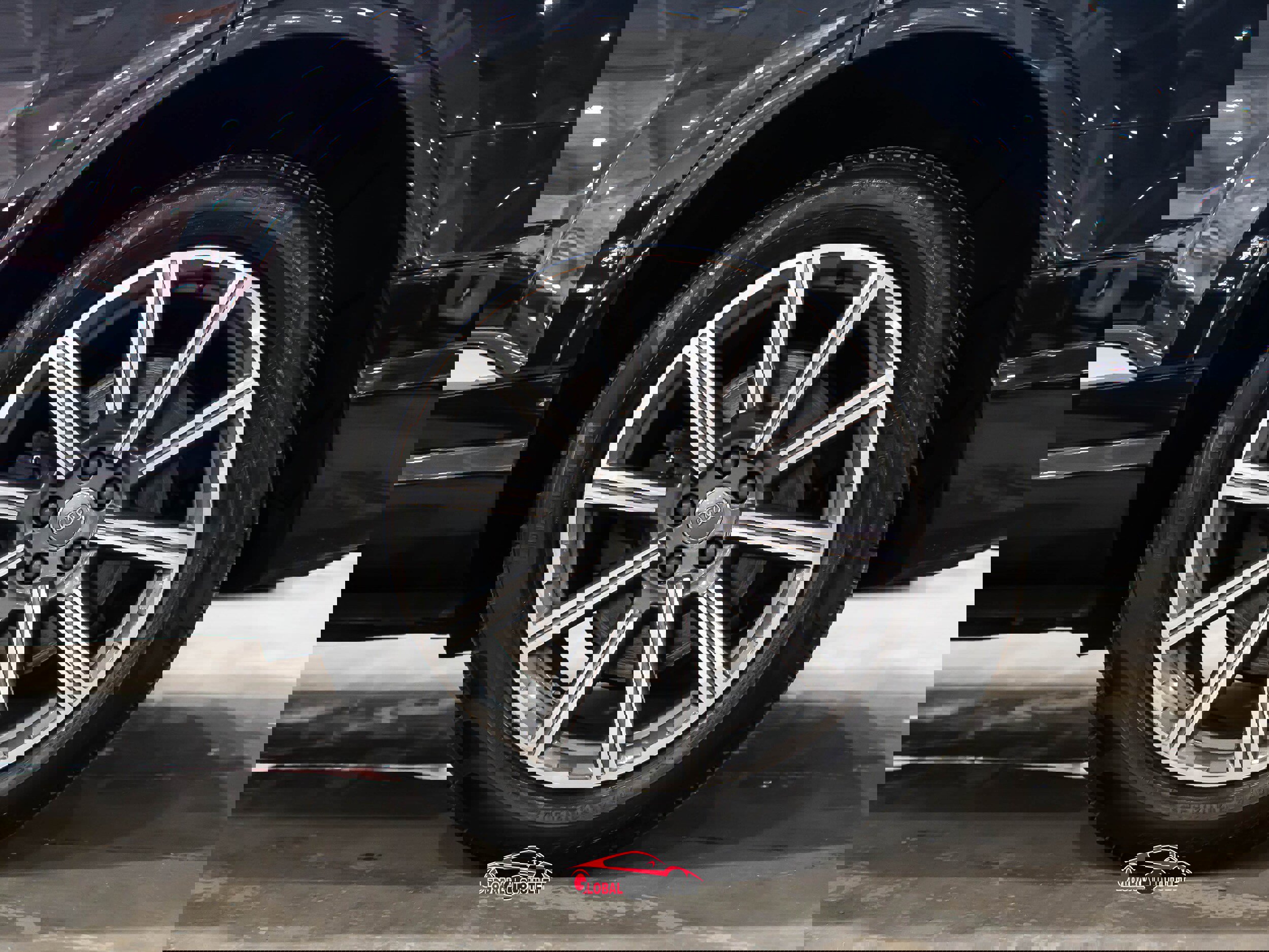 Used 2017 Audi Q7 3.0T Premium Plus w/ Premium Plus Package image 12