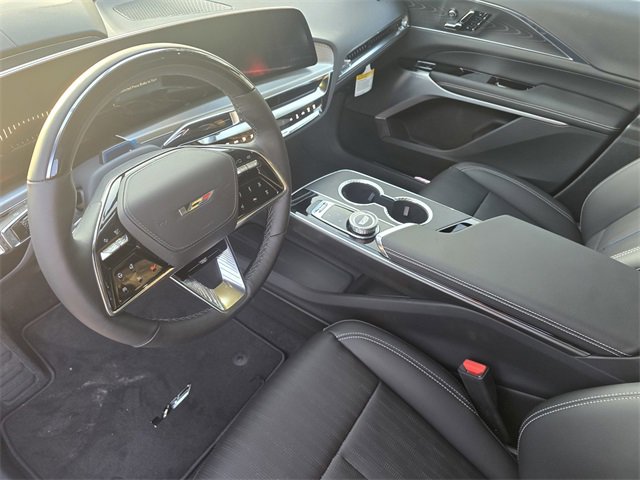 New 2026 Cadillac Lyriq V image 21