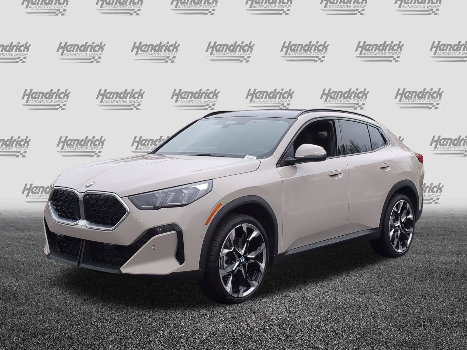 Certified 2026 BMW X2 xDrive28i w/ Technology Package AWD/4WD image 5
