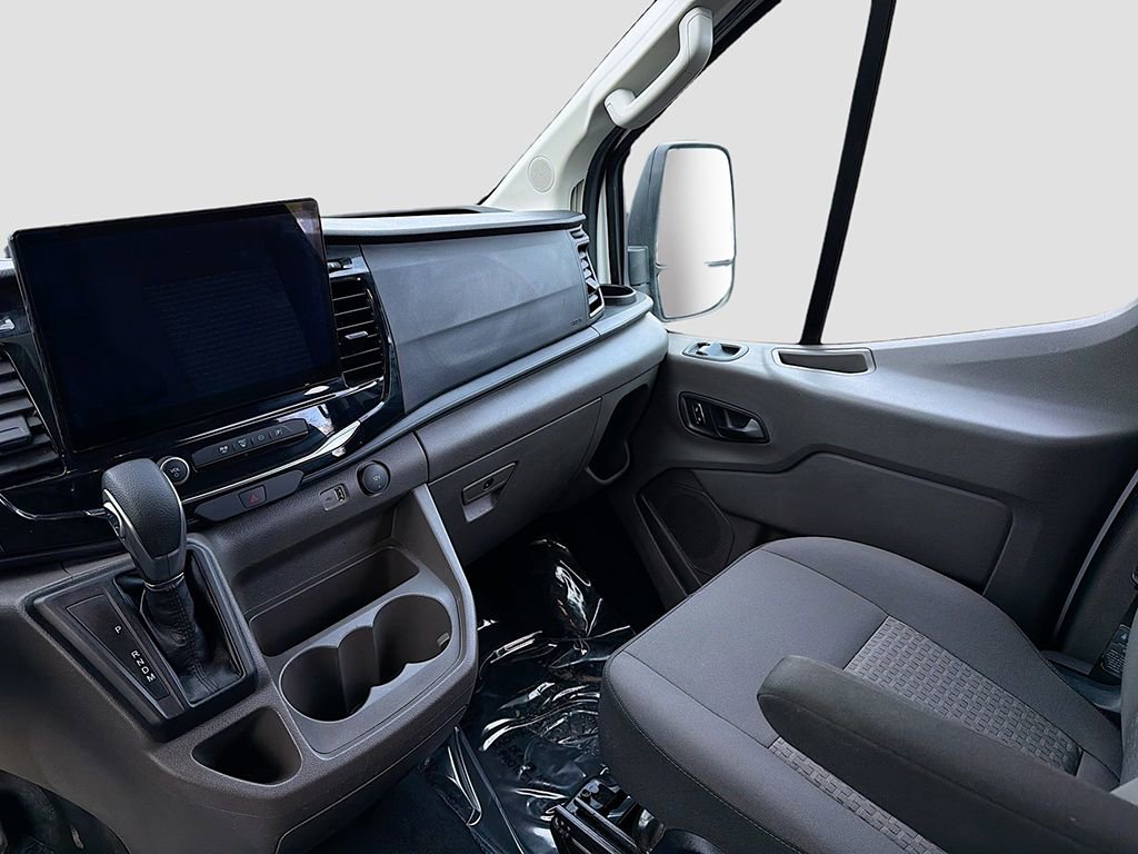Used 2023 Ford Transit 350 XLT image 30