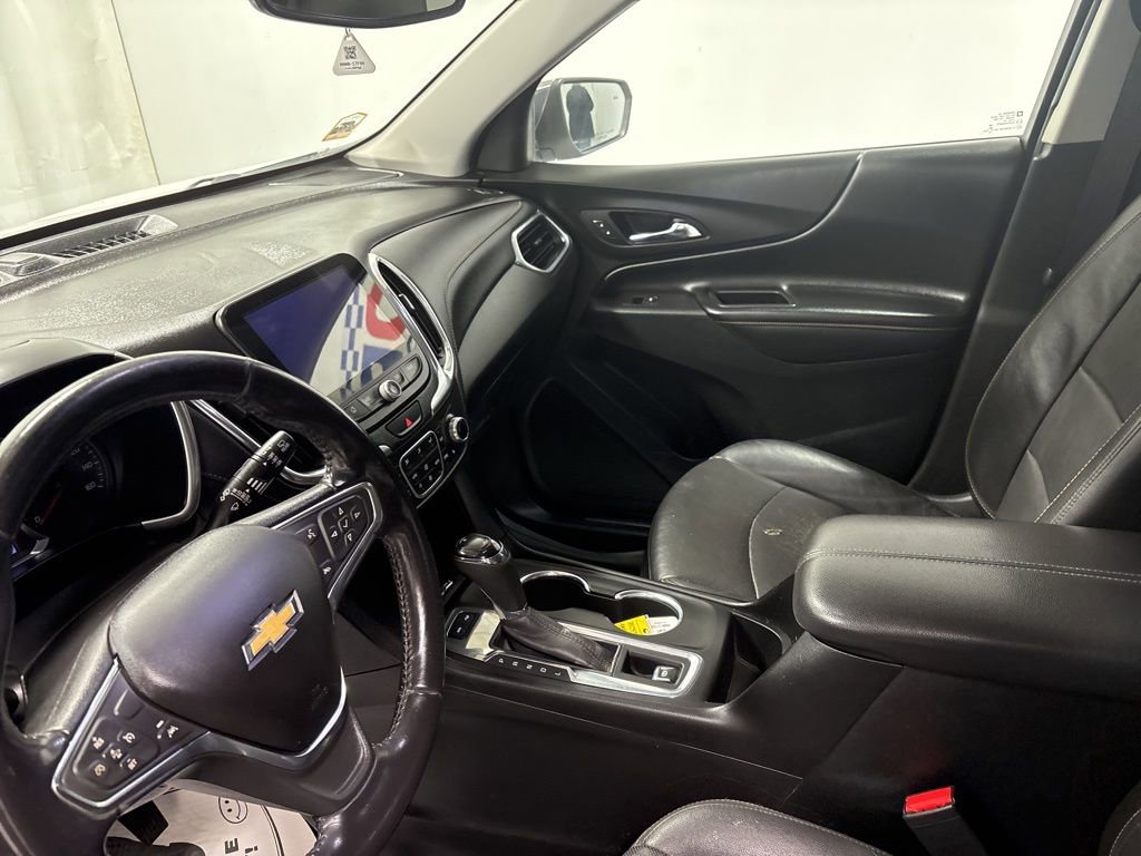 Used 2020 Chevrolet Equinox Premier image 11