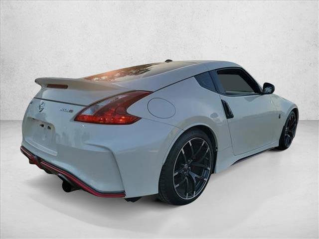 Used 2020 Nissan 370Z NISMO RWD image 5