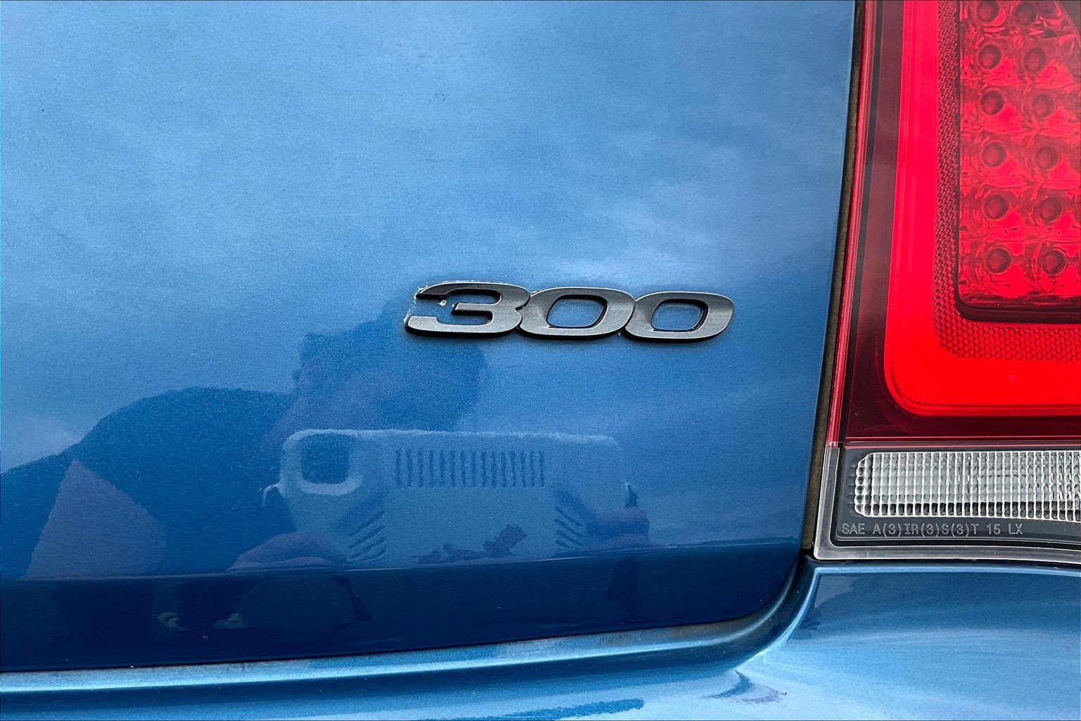 Used 2022 Chrysler 300 Touring w/ Sport Appearance Package image 18