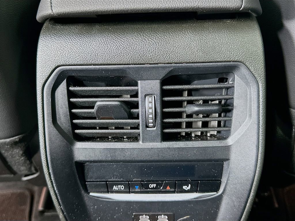 Used 2022 BMW 330e 330e iPerformance w/ M Sport Package image 26